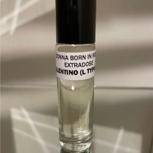 Unbranded Valentino Donna Born In Roma Perfume Oil